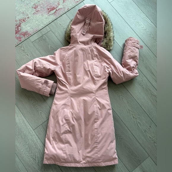 TNA Summit Parka in the colour PINK. (XXS) - Picture 4 of 9